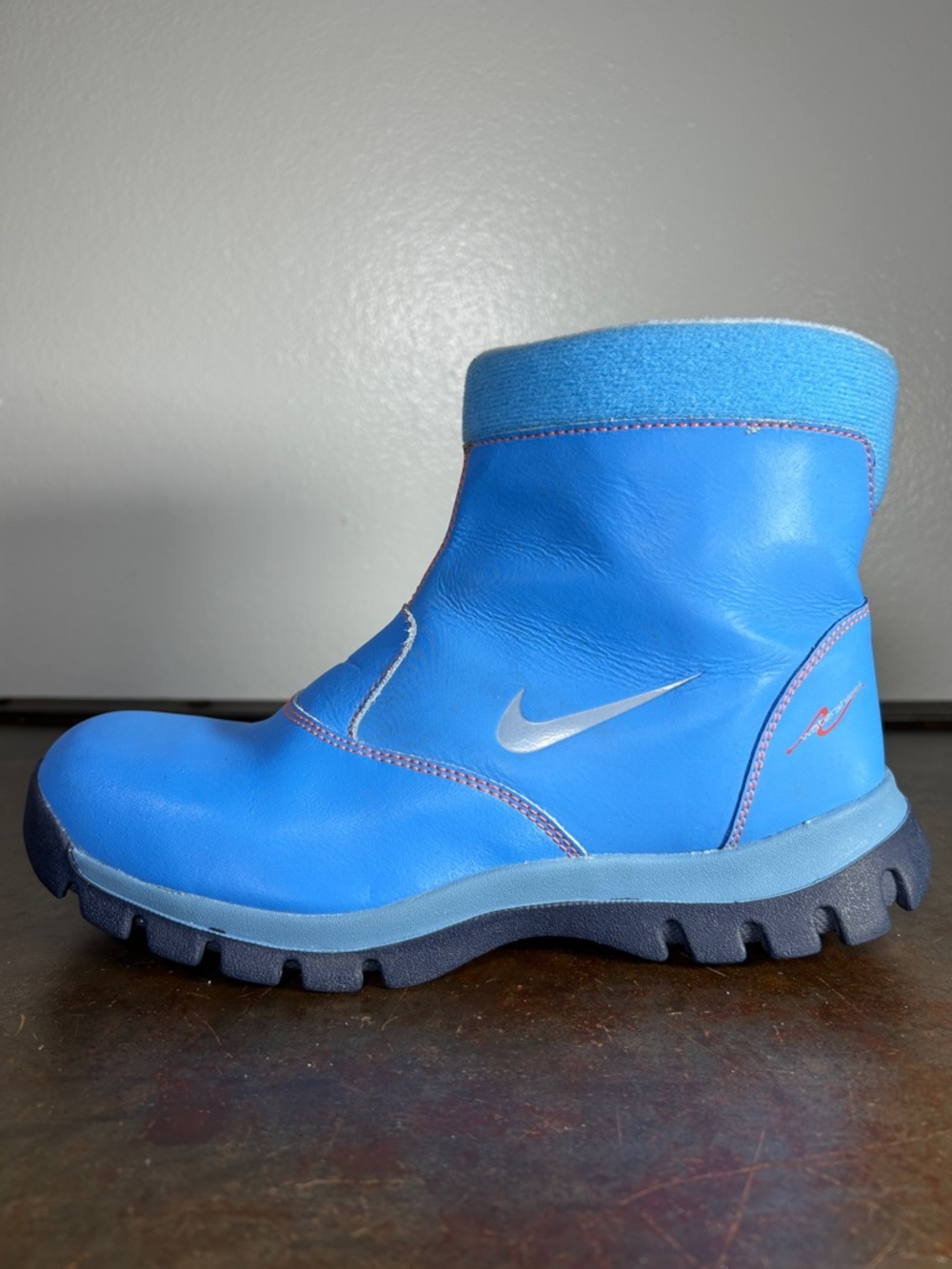 Nike Kids Blue Zip Winter Boots with Silver Swoosh - Picture 11 of 15